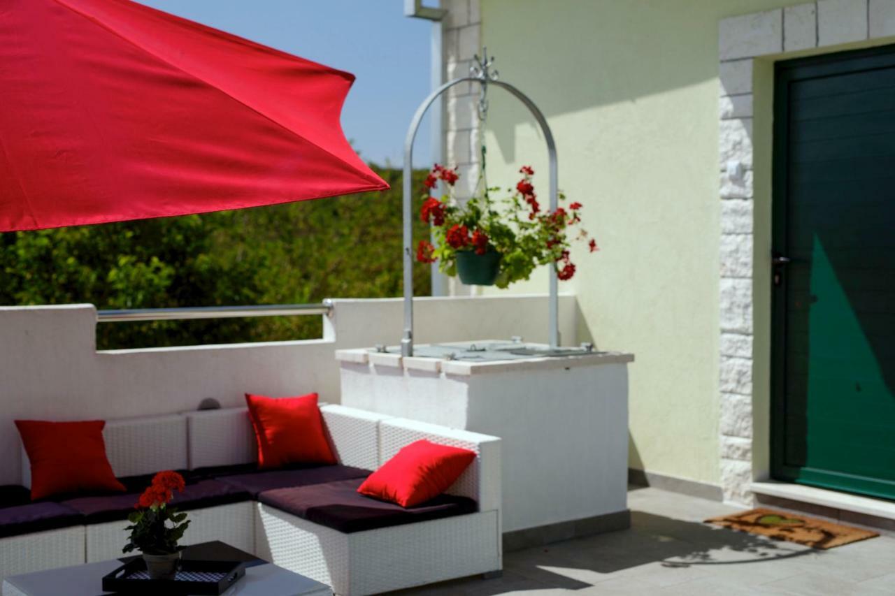 Vila House Lucia Brstanovo Exteriér fotografie